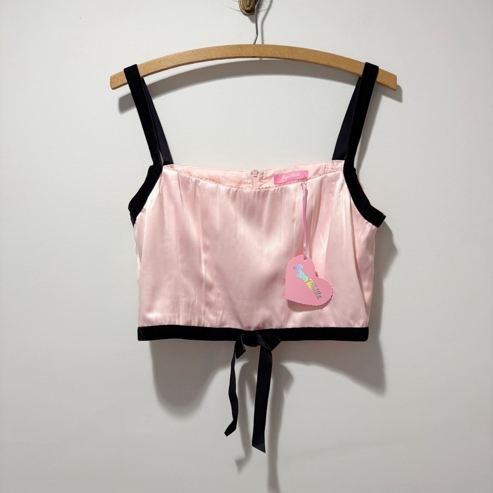 Dolls Kill Sugar Thrillz Sweet Kiss Satin Crop Top Size Medium New NWT Velvet